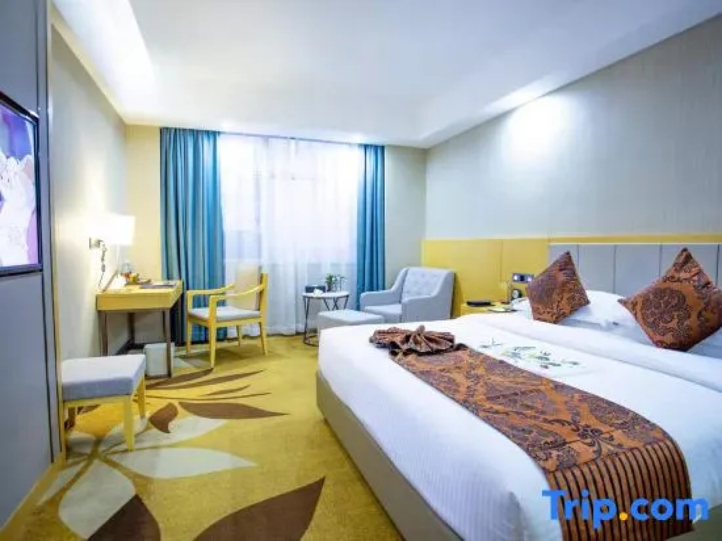 Lianhua Huating Business Hotel
