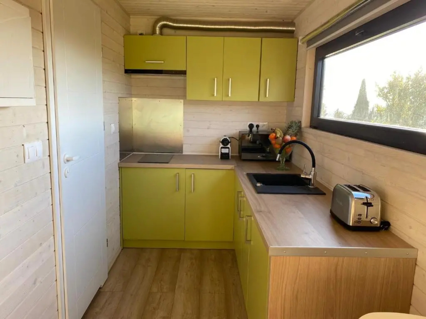 Les Lodges De lOliveraie De Virevent