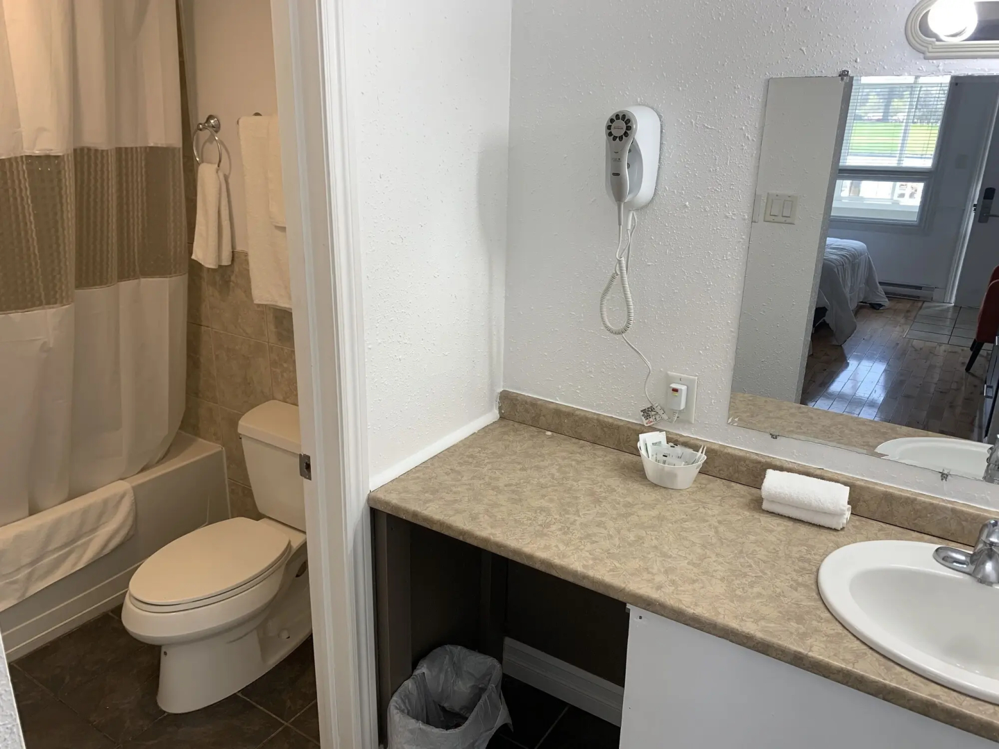 Harbourview Inn, SureStay Collection by Best Western