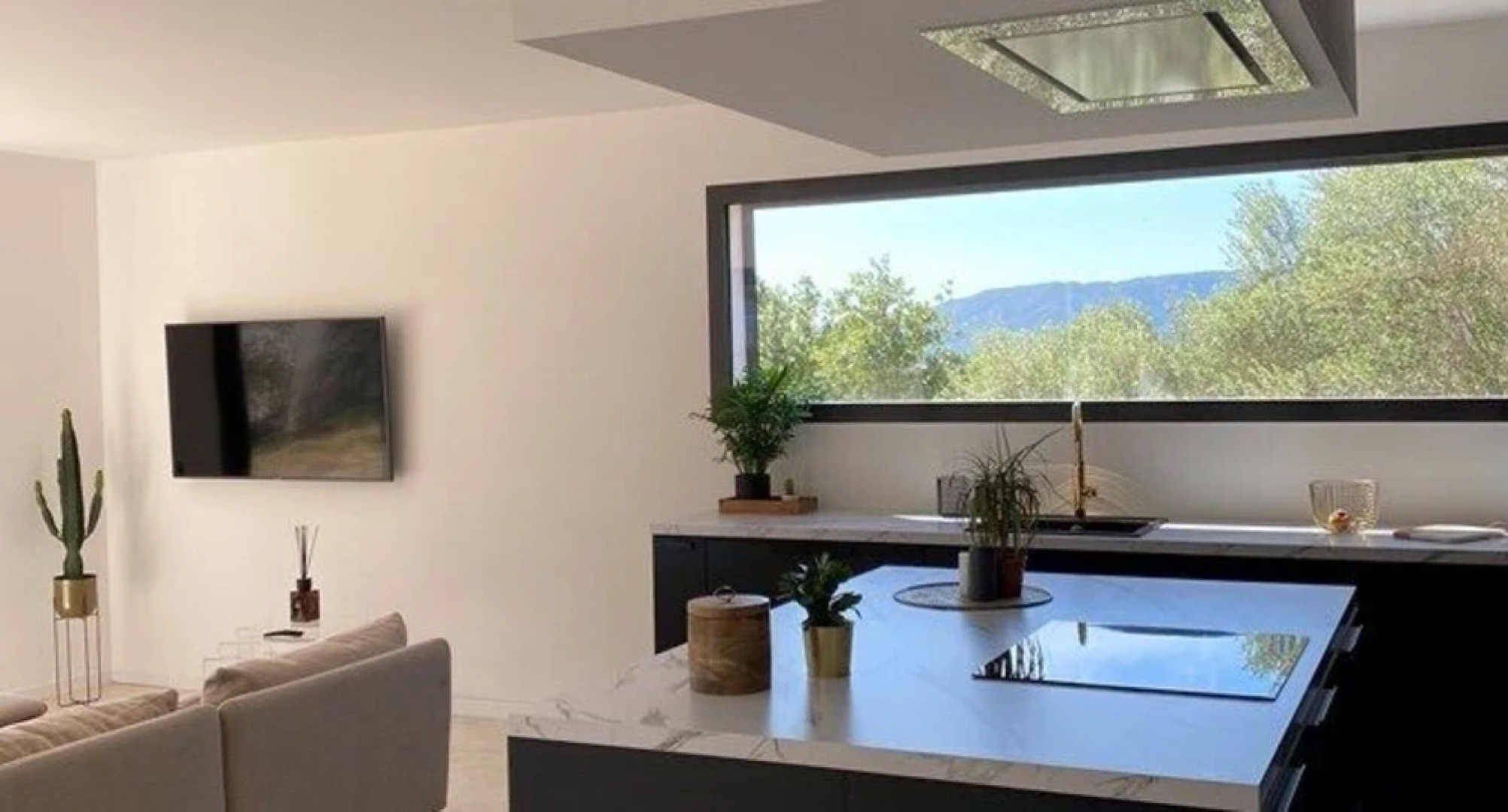 Le Rocher villa avec piscine à Figari