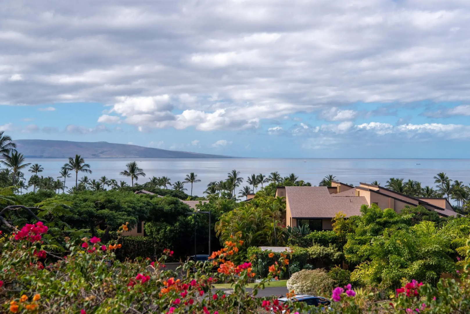 Wailea Ekahi 17D - One Bedroom Condo with Ocean View