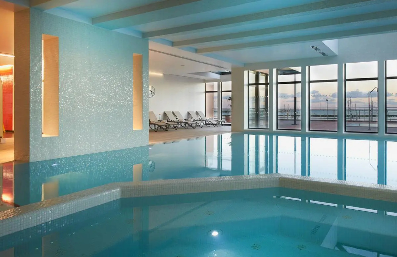 Real Marina Hotel & Spa