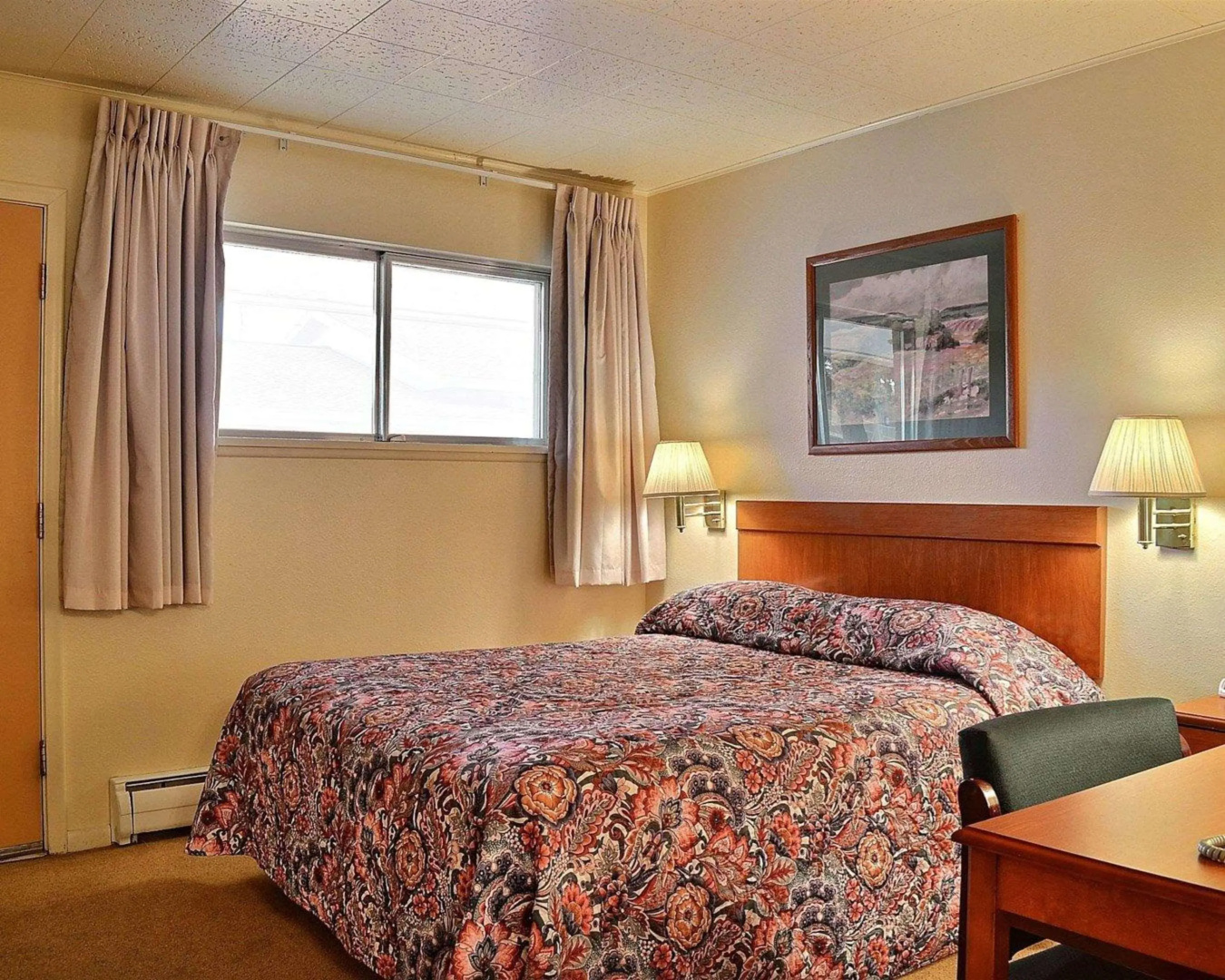 Skyline Motor Inn