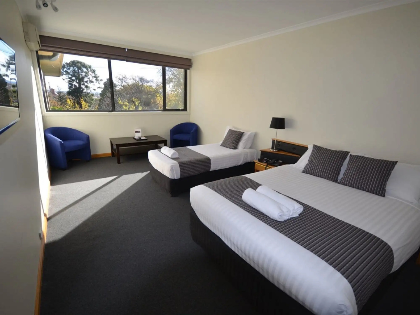 Commodore Regent Launceston