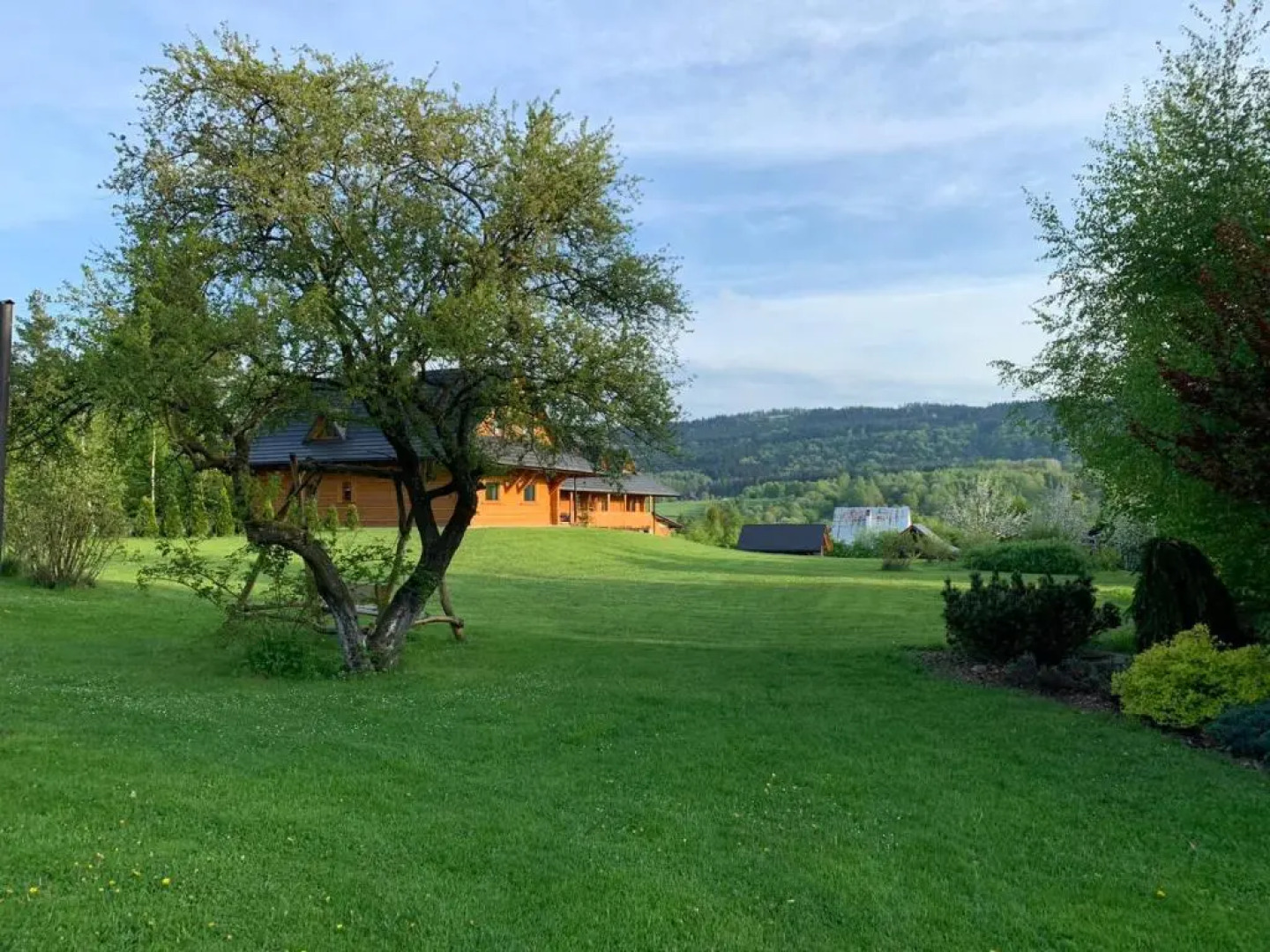 Bieszczadzkie Chatki - Willa Stasia