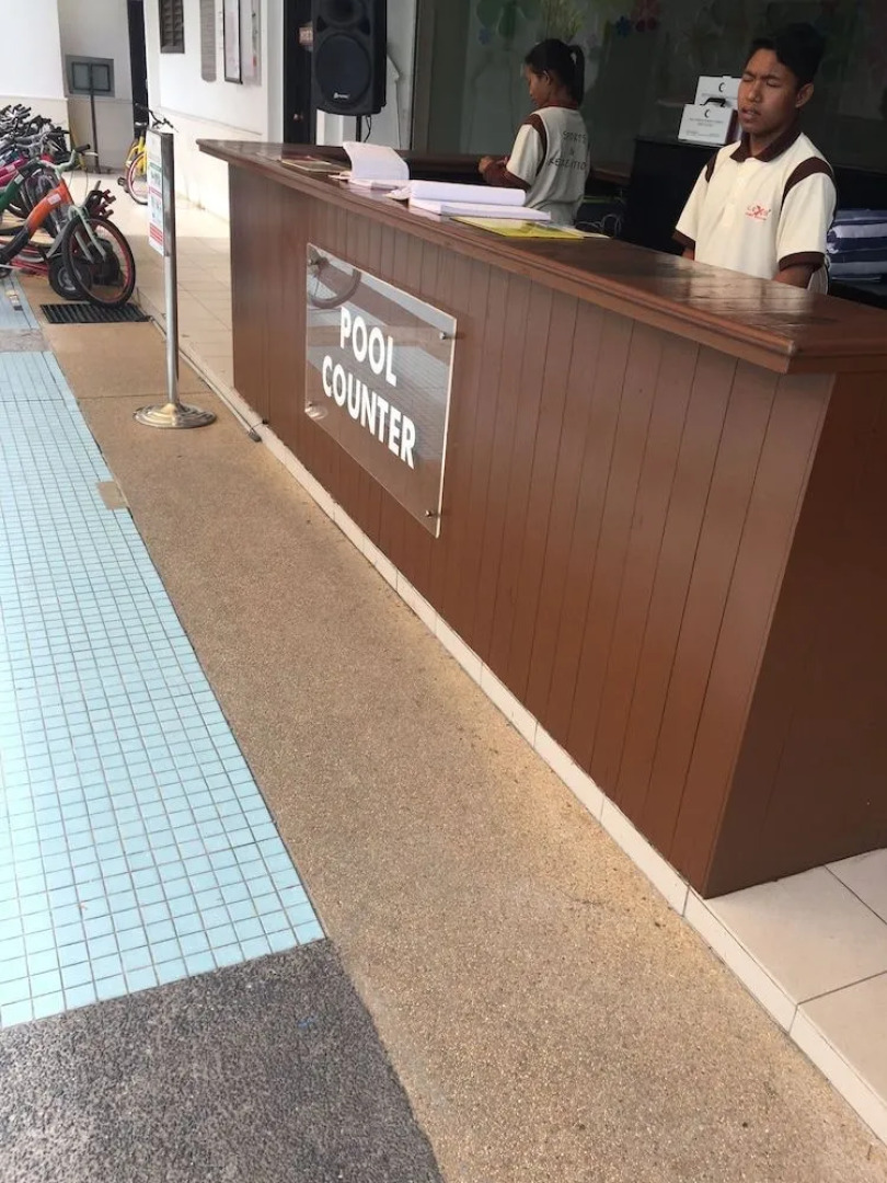 CMK & Private Water Chalet