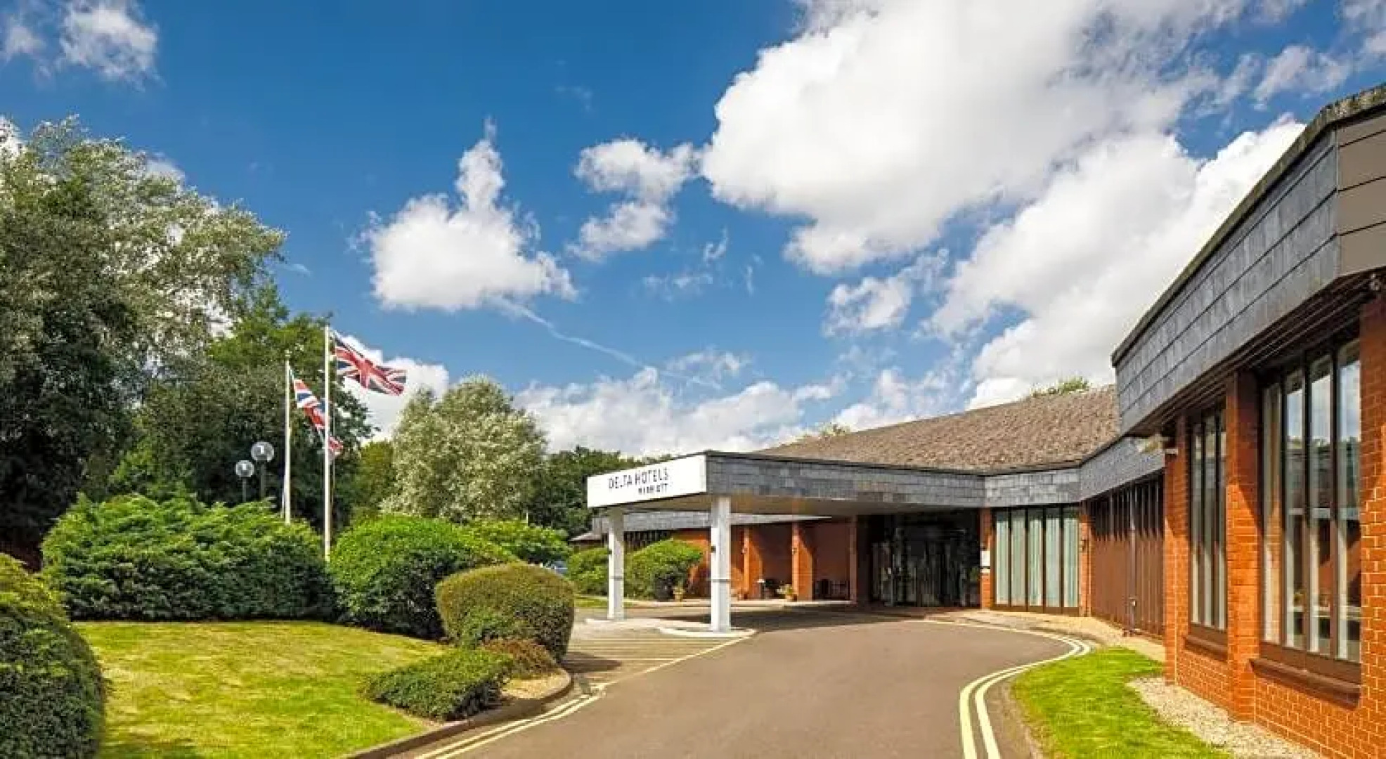 M40 J15 Warwick Hotel