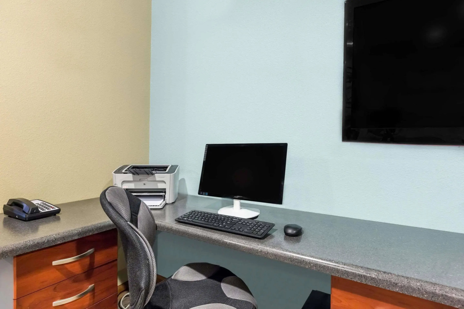 West point inn and suites