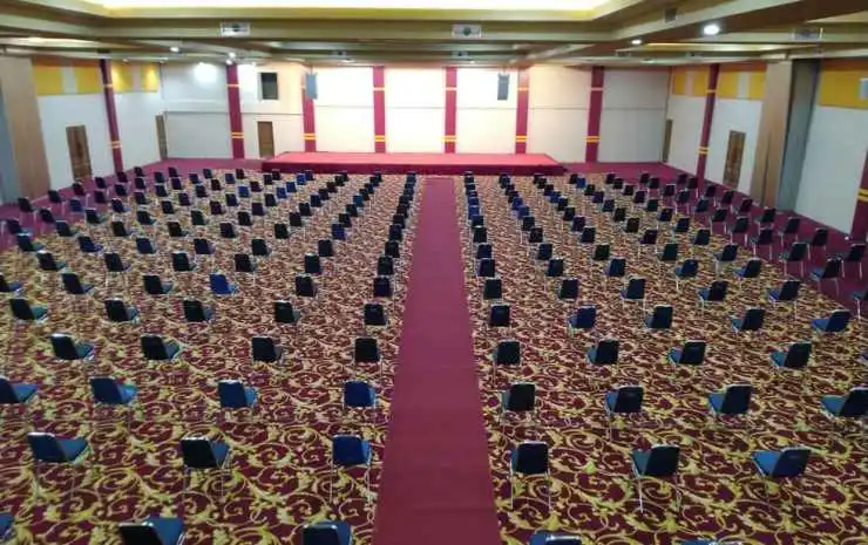 Hotel Amel Convention Hall