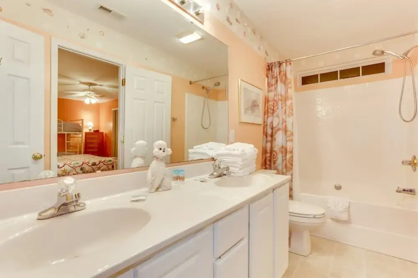 An Amazing Surfside Beach Escape