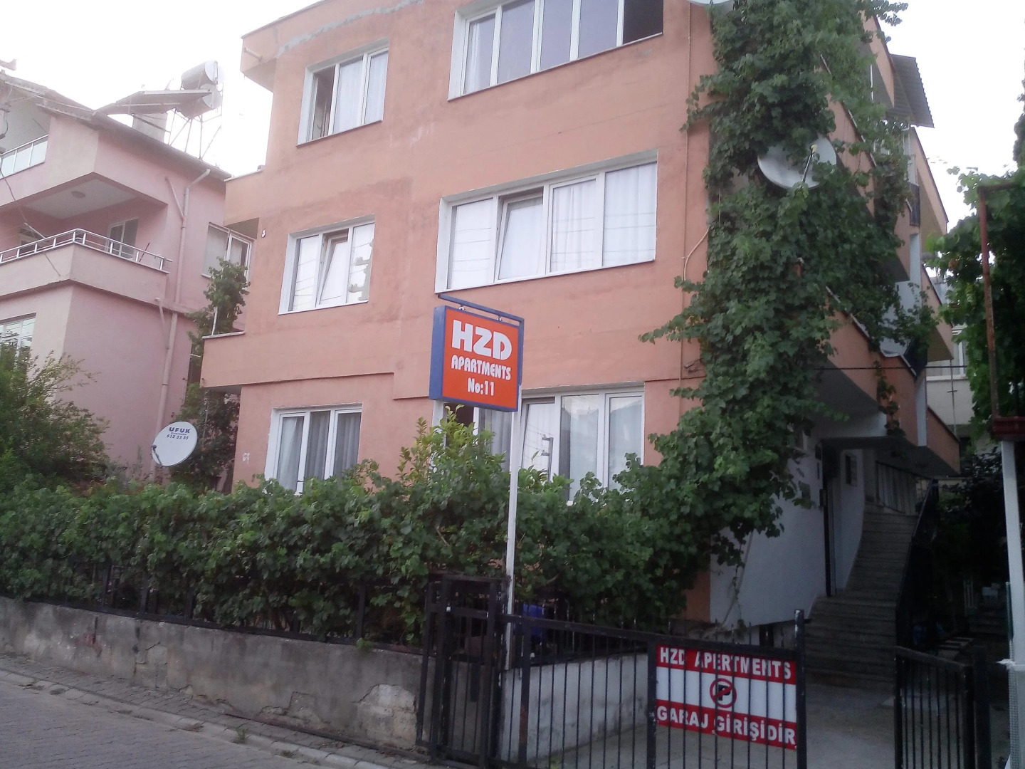 HZD Apartments Hostel