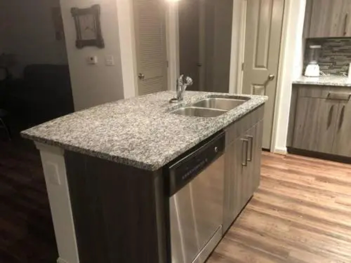 Resort Style Apt Home-Woodlands