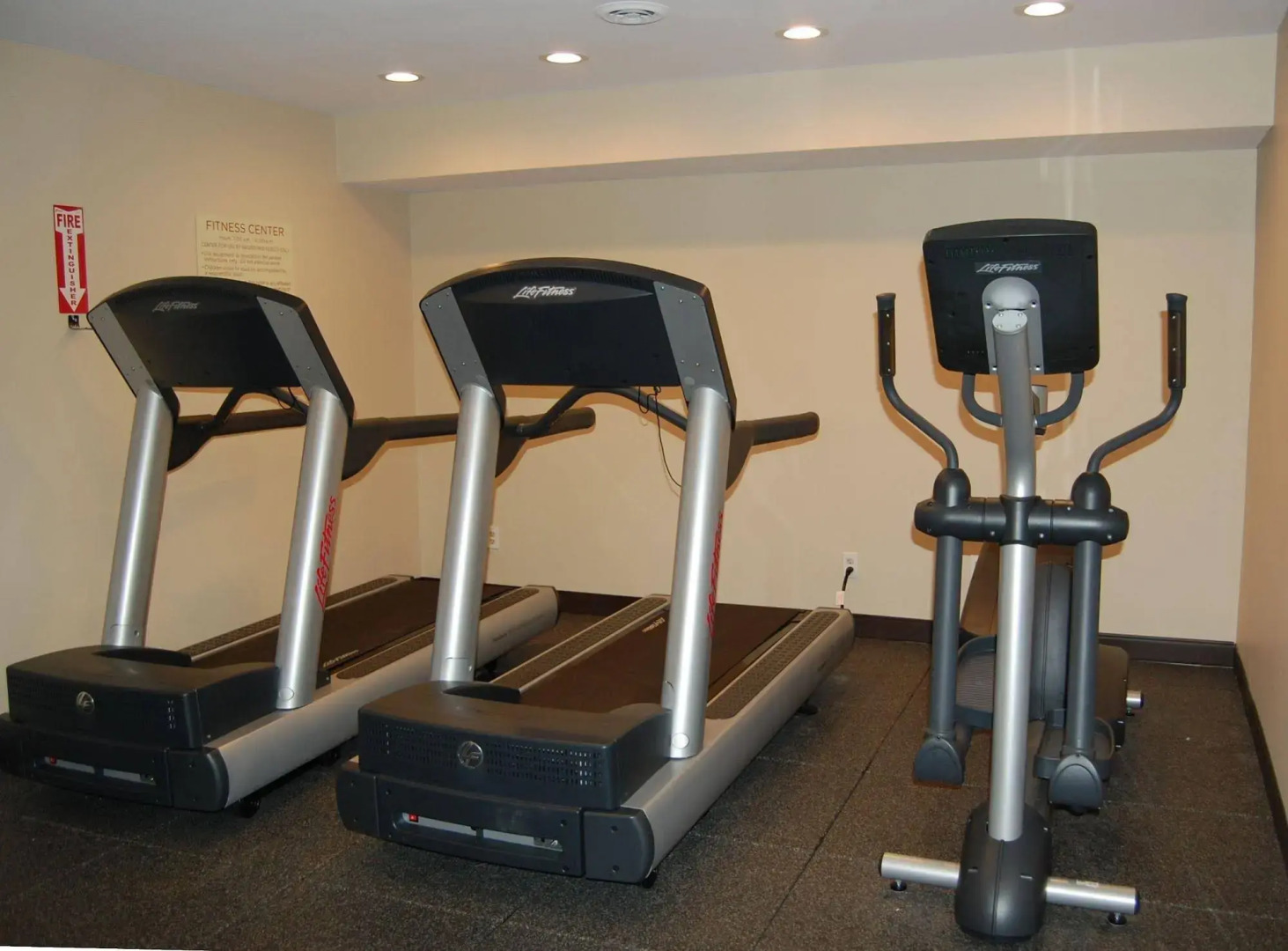 Hawthorn Suites by Wyndham Indianapolis North