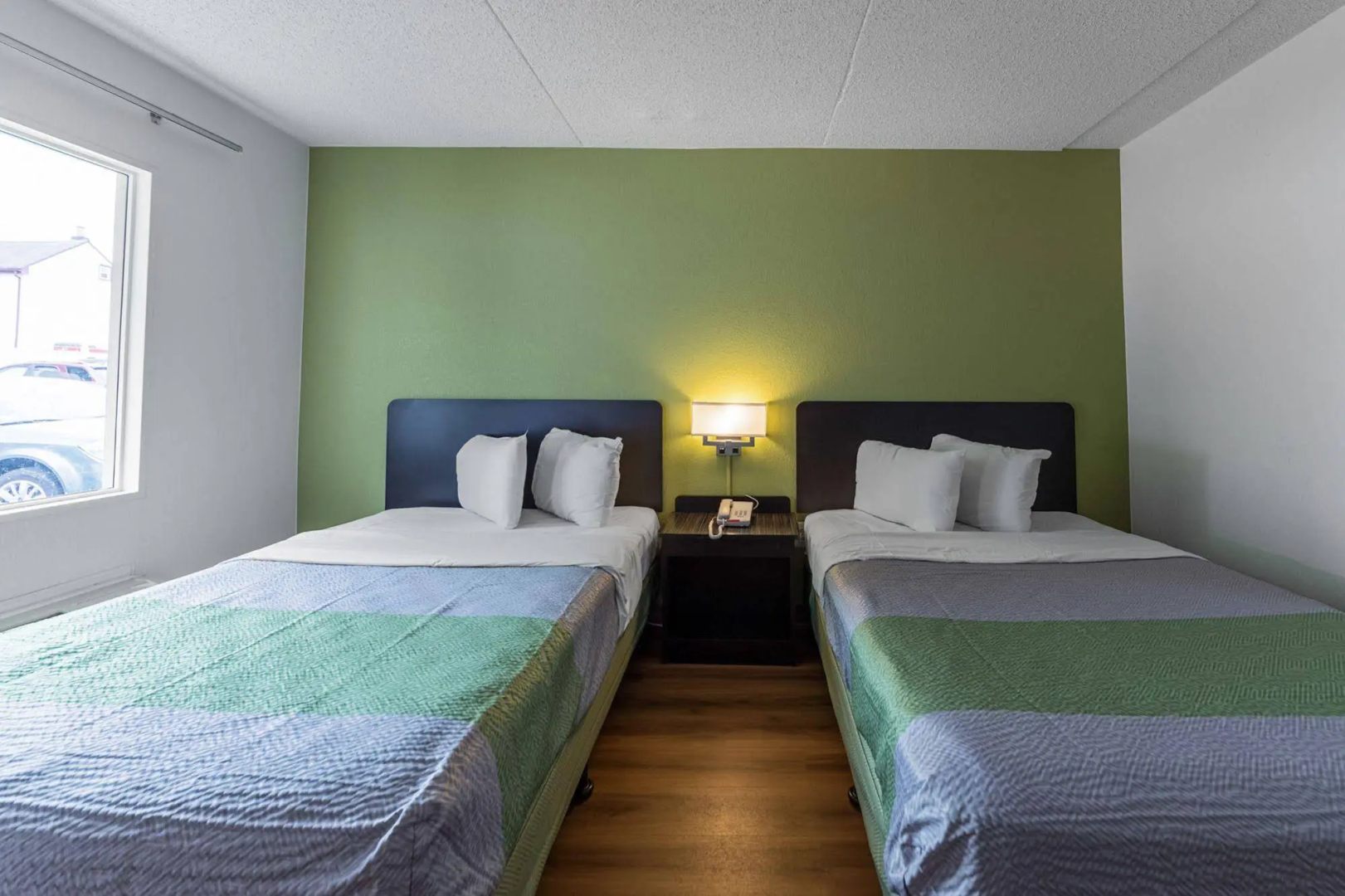 Motel 6 Warminster, PA