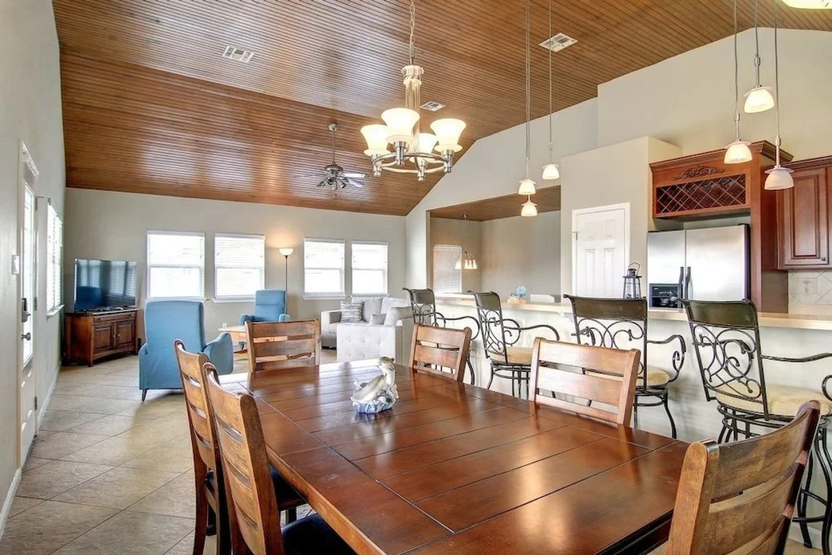 Twin Dolphin Cove 689 by RedAwning