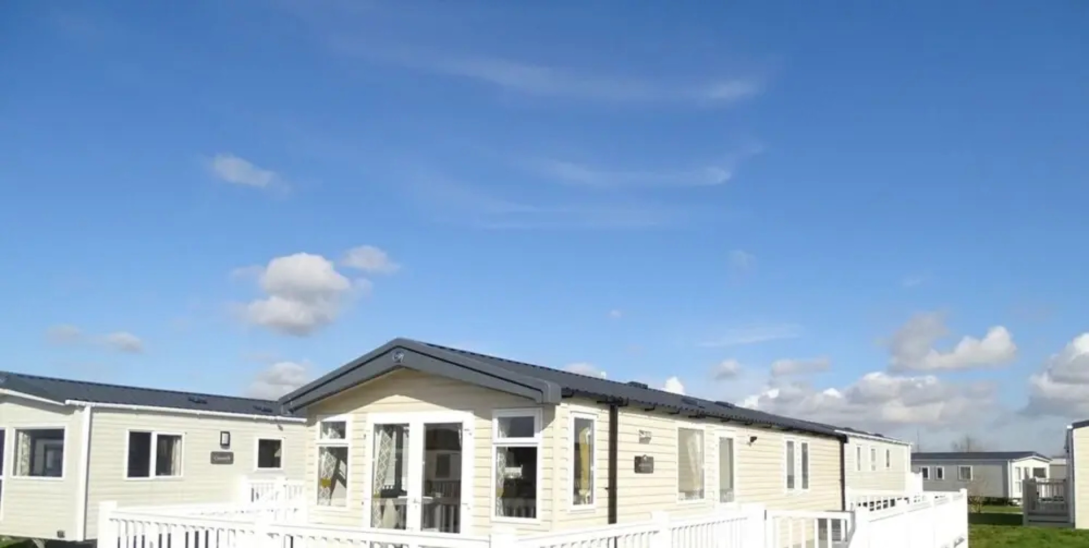 Luxury Hot Tub Retreat Caravan At Tattersall