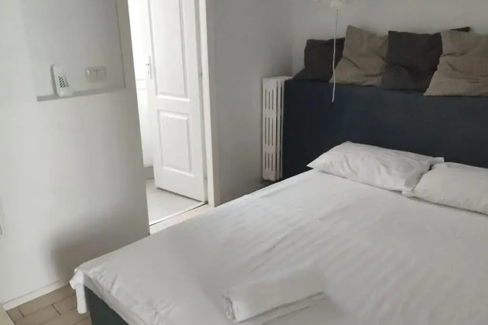 Apartment University