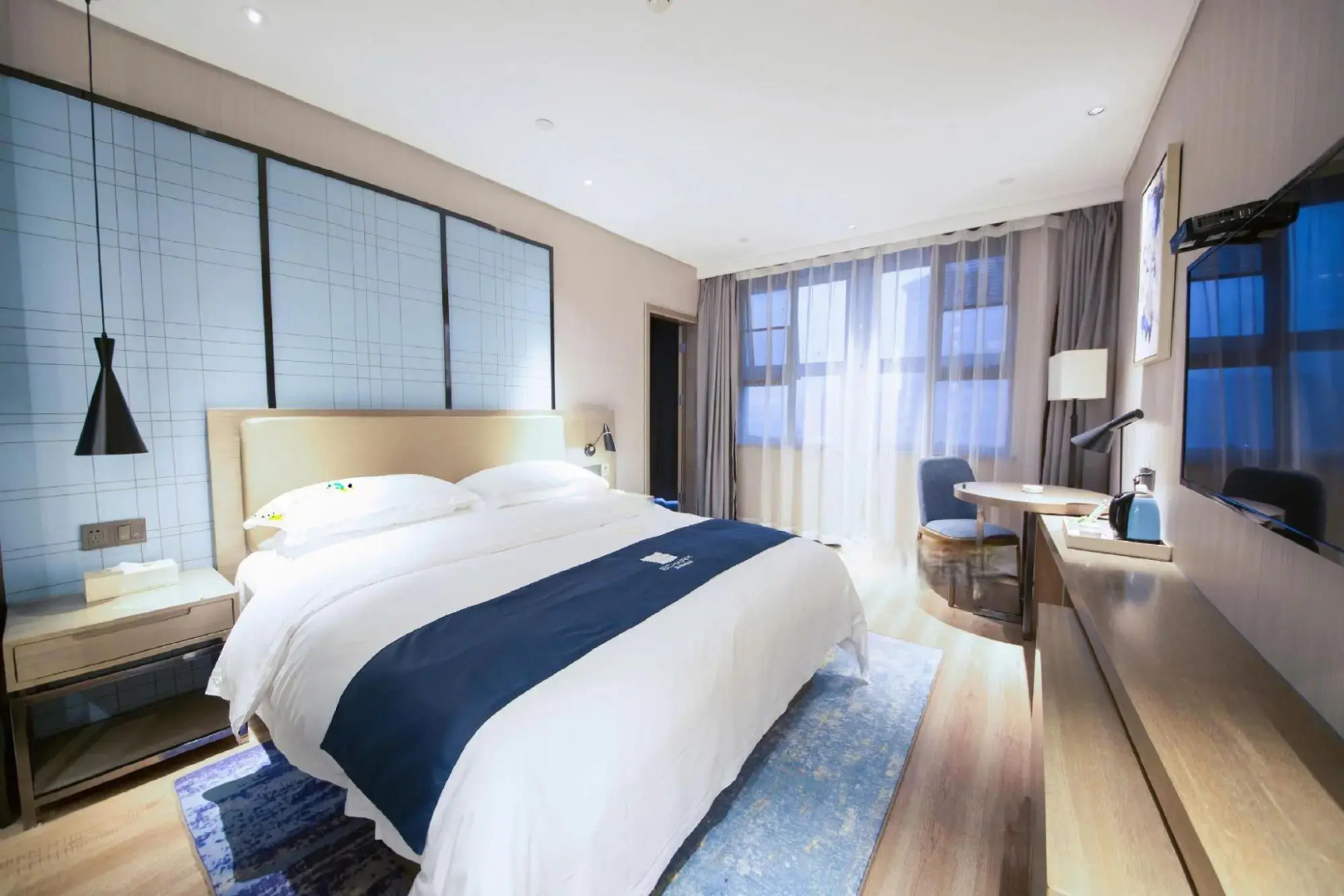 Echarm Hotel Qingyuan Stadium Branch