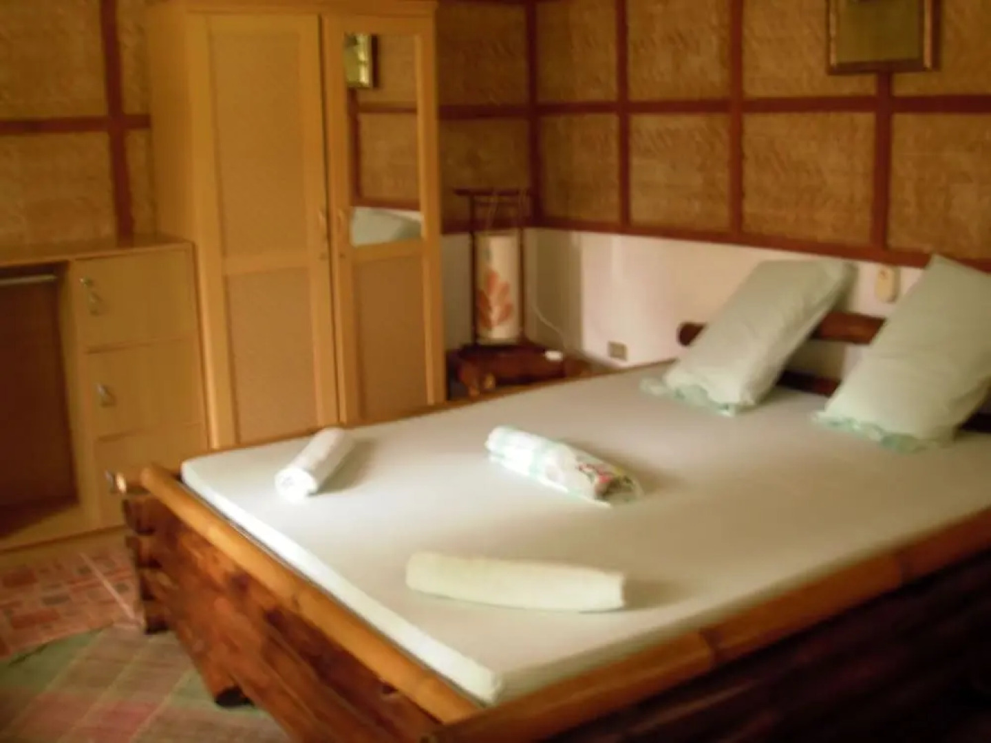 Chelle's Guest House and Backpackers - Hostel