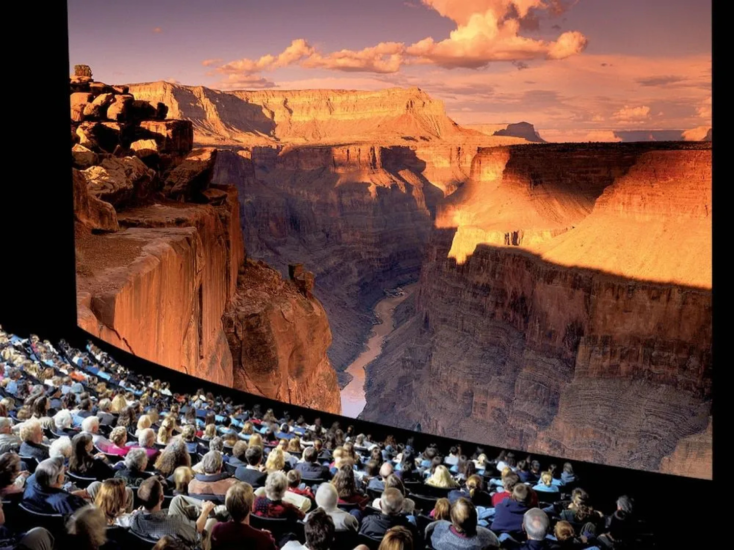 Canyon Plaza Premier Studios and Apts