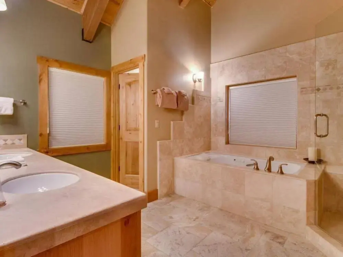 Skislope Sanctuary Close to Outdoor Activities