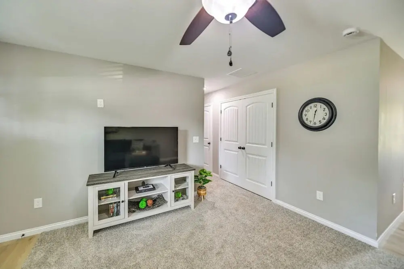 Serene Dry Ridge Vacation Rental w/ Nearby Fishing