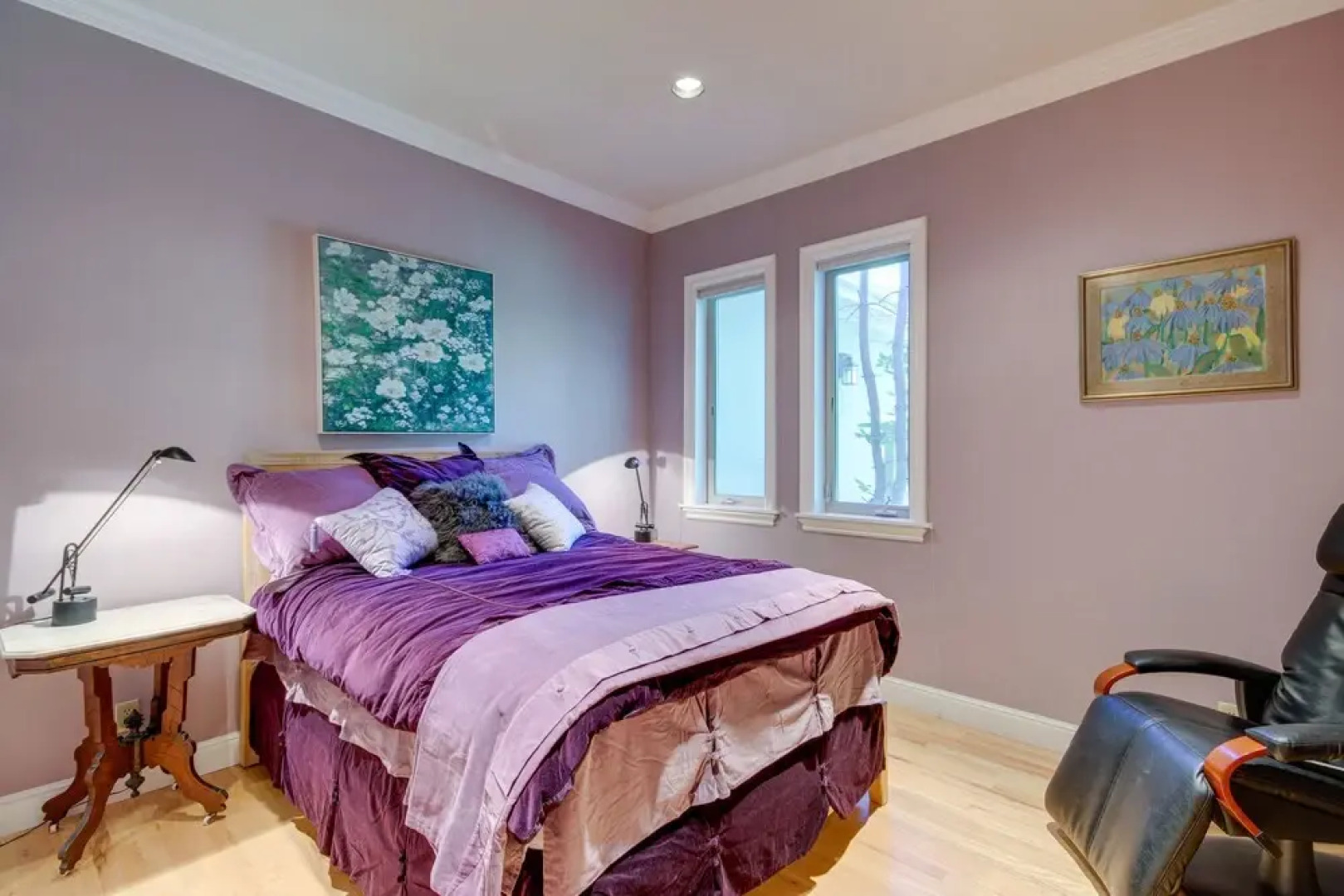 Riverfront Livingston House in Paradise Valley!