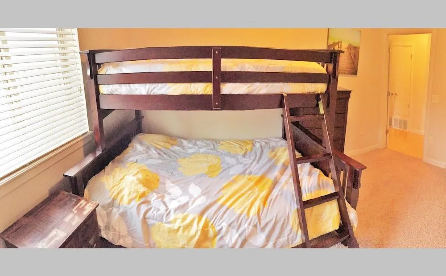 Downtown Luxury Condo at Citifront