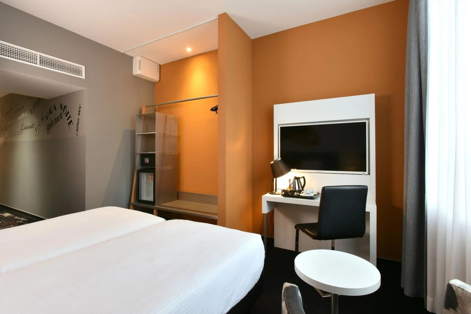 Martin’s Dream Hotel