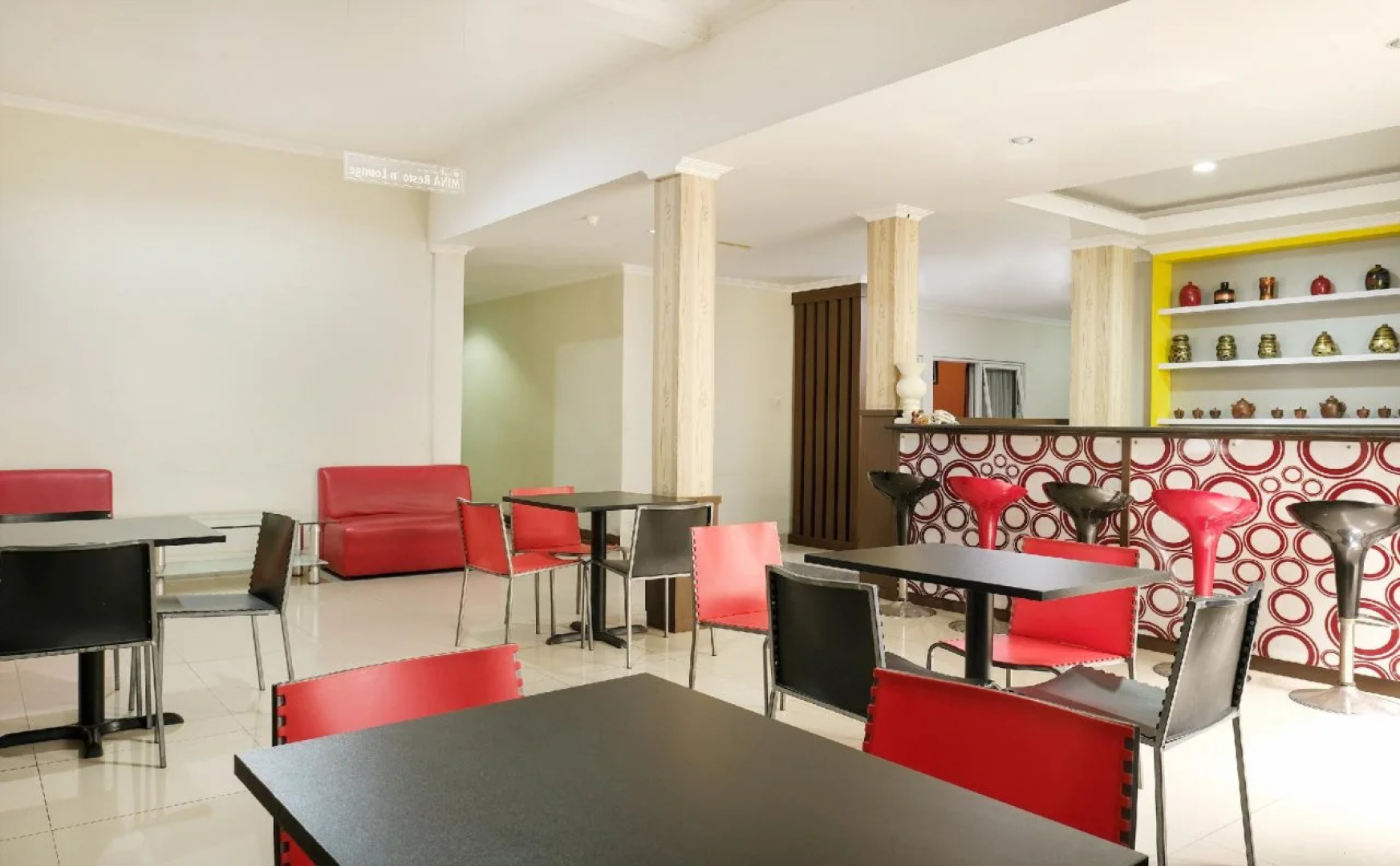 OYO 589 Hotel Desa Puri