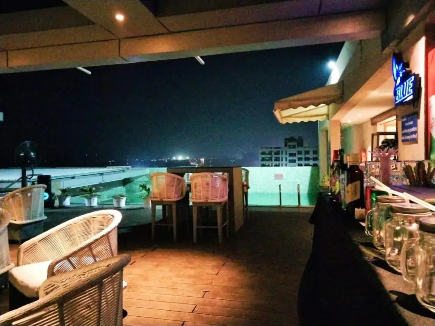 Country Inn & Suites