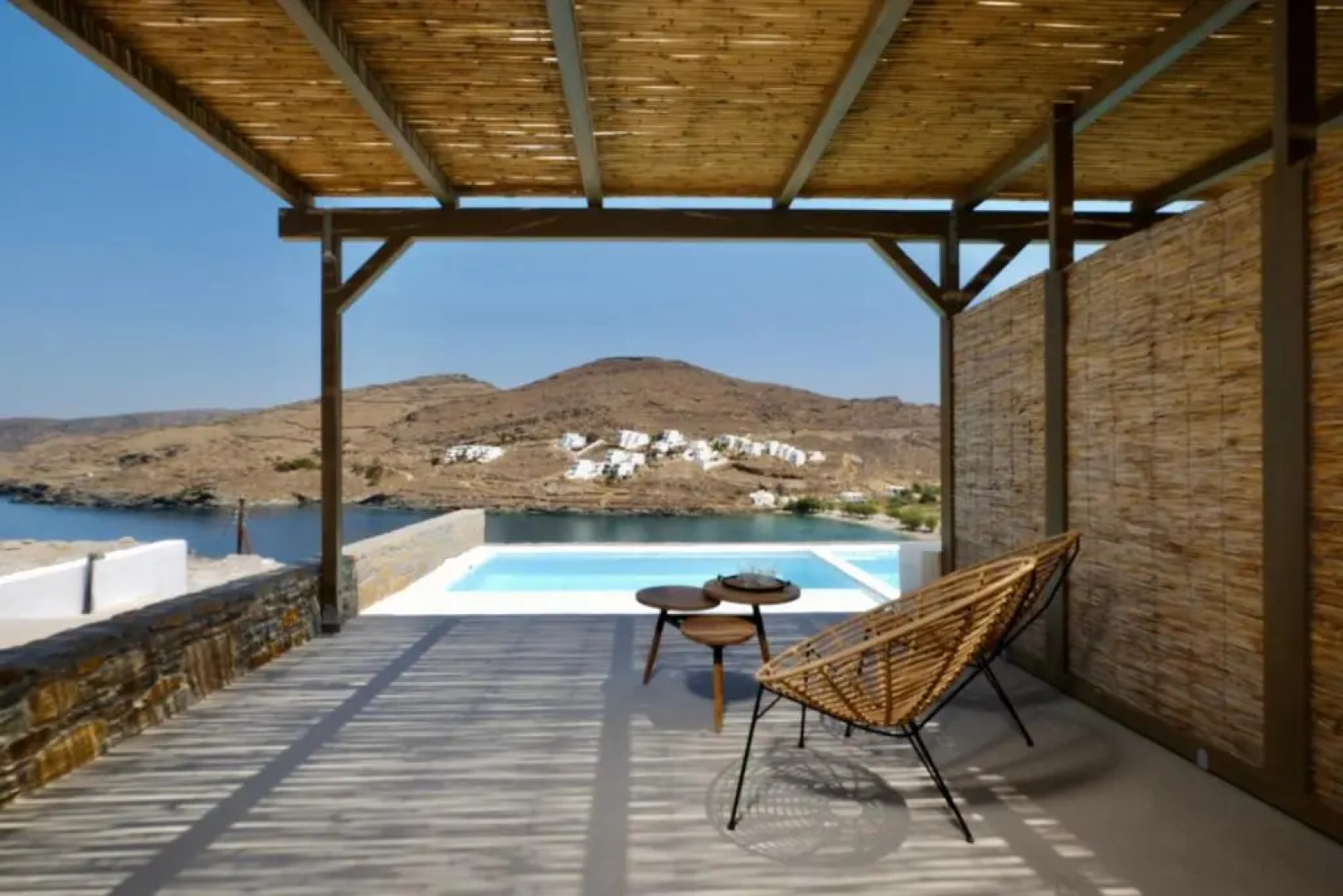 Amal Kythnos Suites