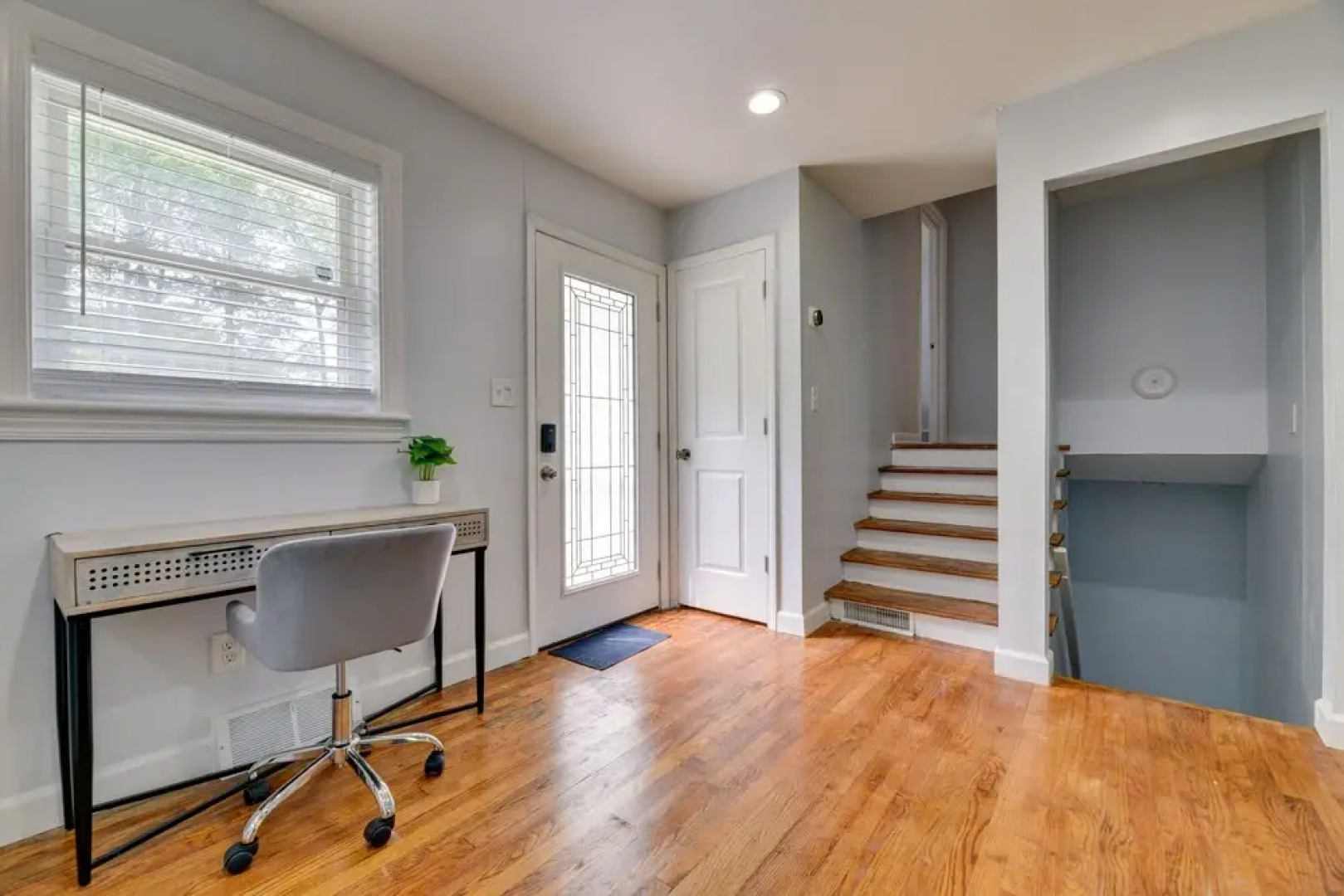 East Point Vacation Rental ~ 10 Mi to Downtown ATL