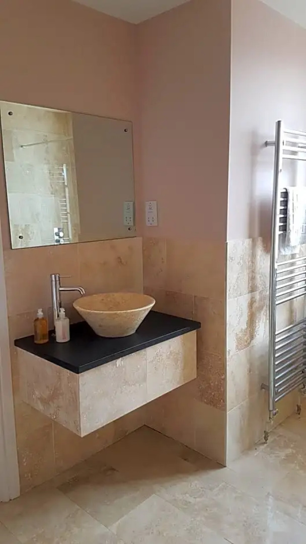 The Antelope at Upavon