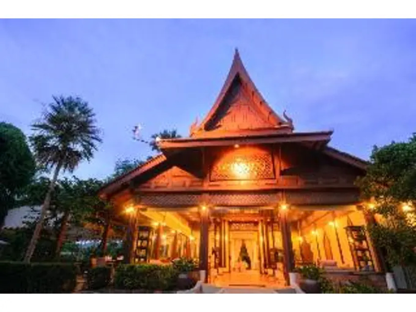 Petchvarin Resort and Spa