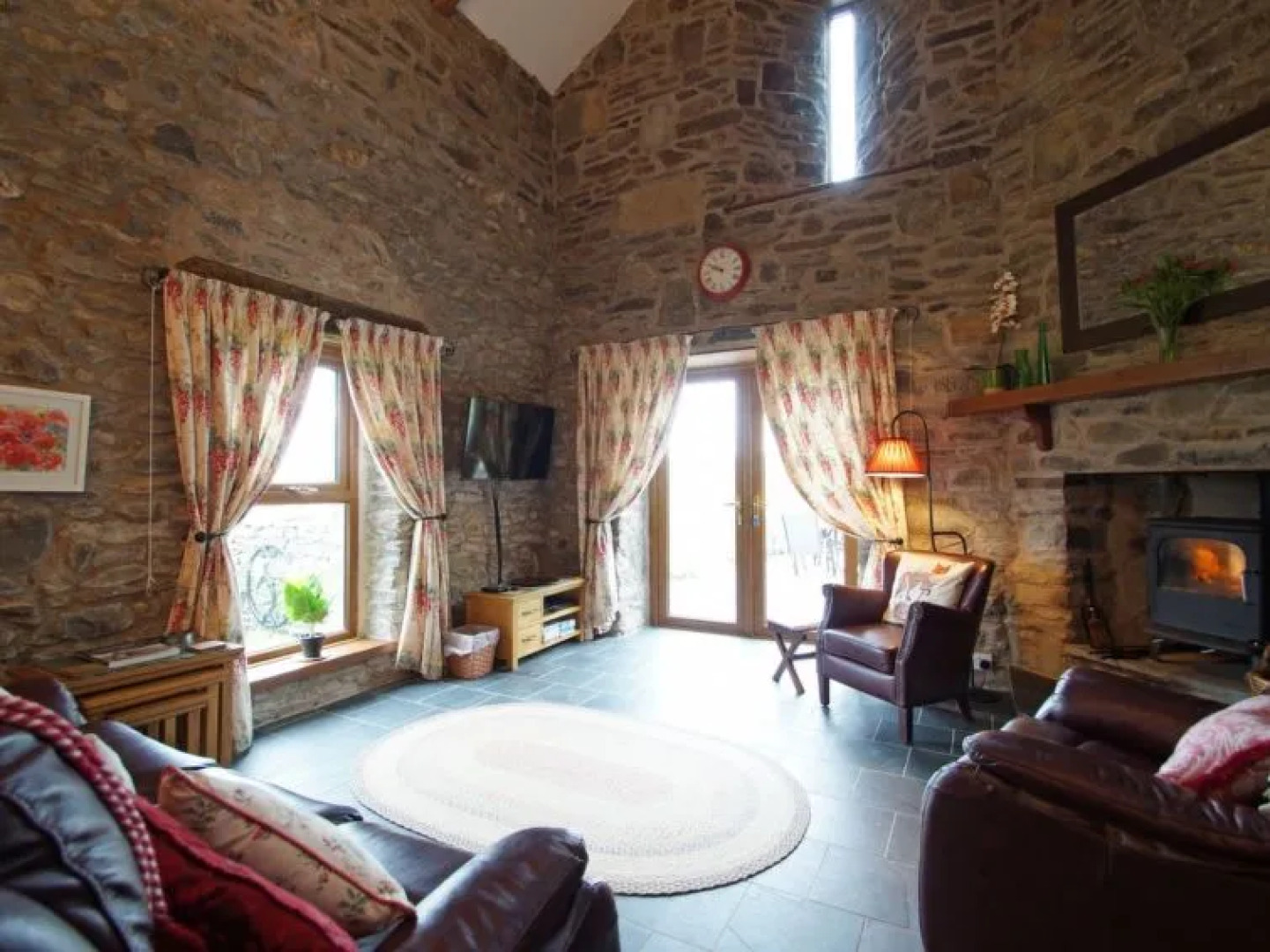 Holiday Home Uwch y Foel