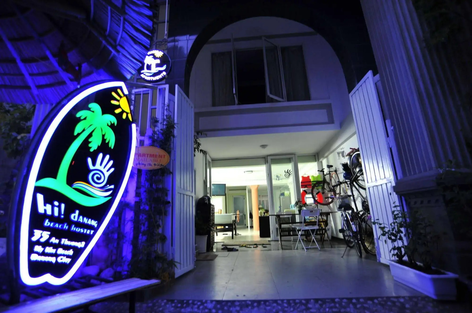 Hi Danang Beach Hostel