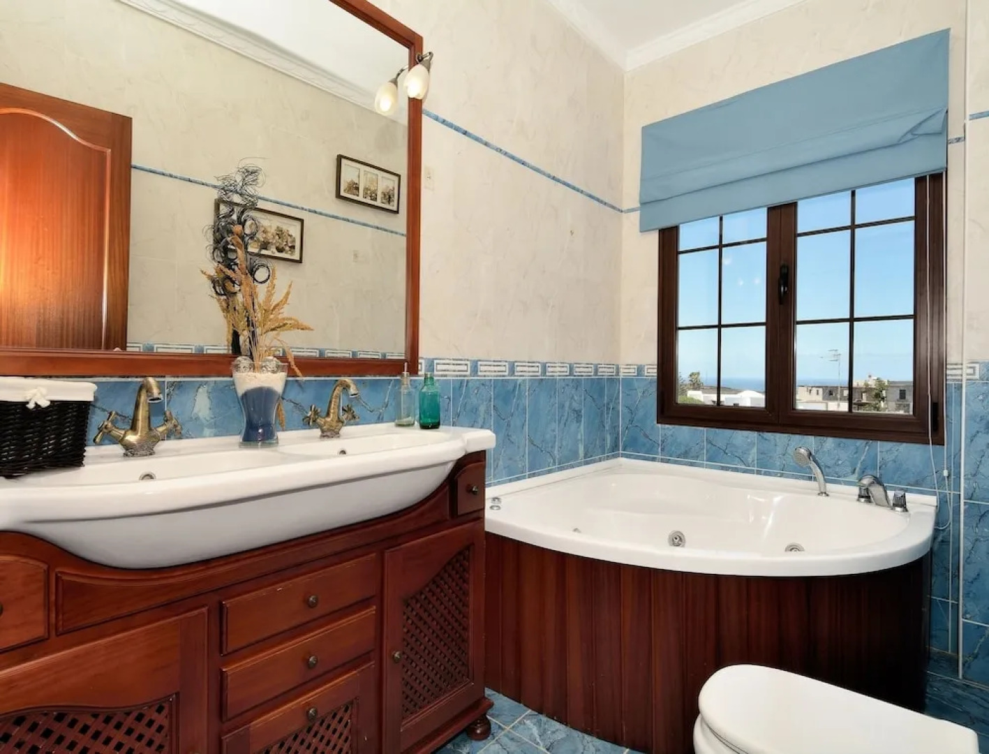 Villa - 3 Bedrooms with Pool and WiFi - 104417