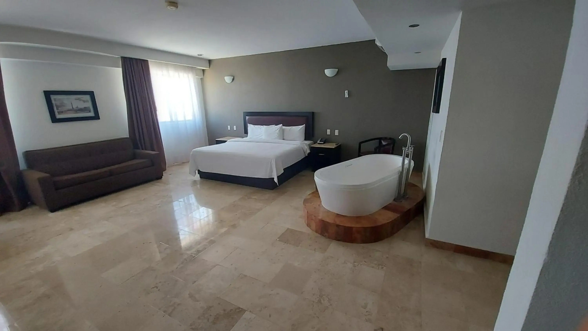 Imperio de Angeles Executive León Poliforum