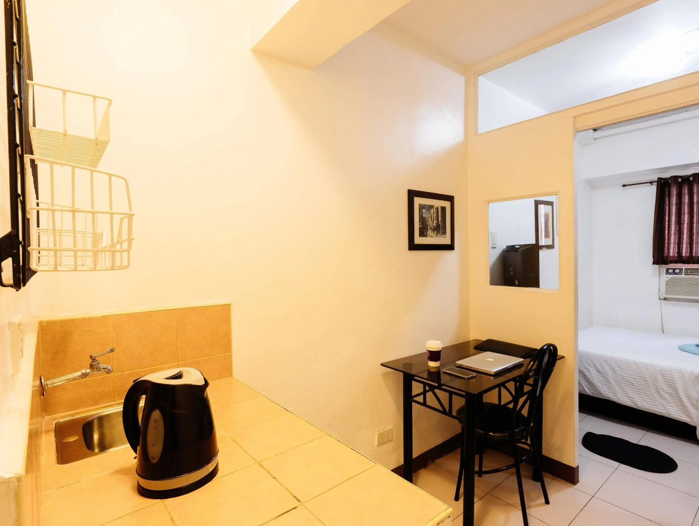 OYO 859 City Stay Inns Pasong Tamo (Vaccinated Staff)