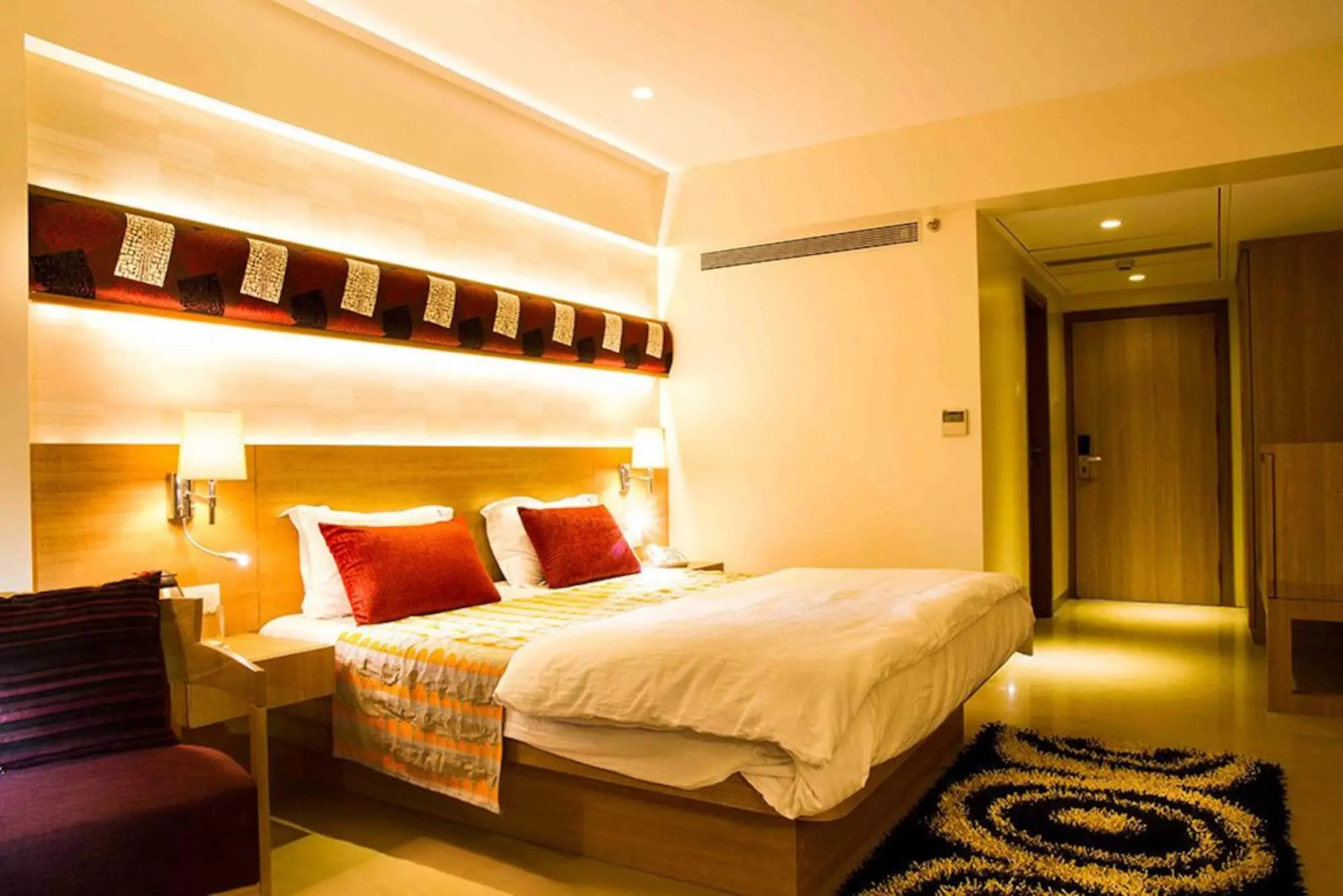 The SSK Solitaire Hotel & Banquets