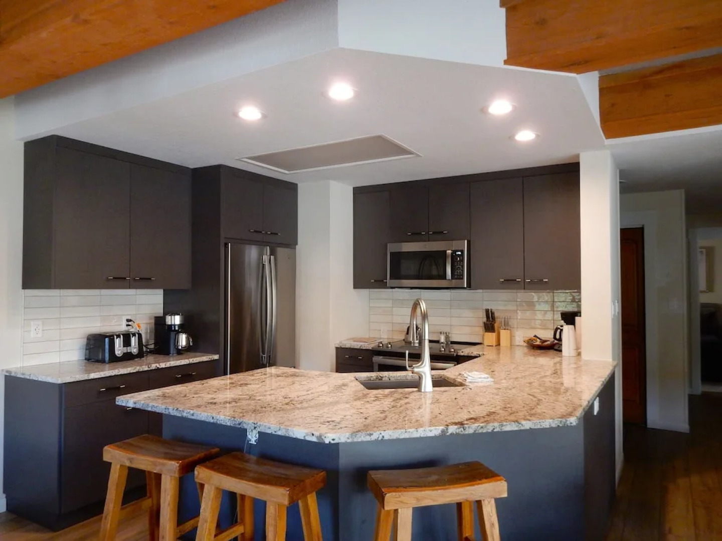 2 Br  With Huge, Sectional Couch 2 Bedroom Condo - No Cleaning Fee! by RedAwning