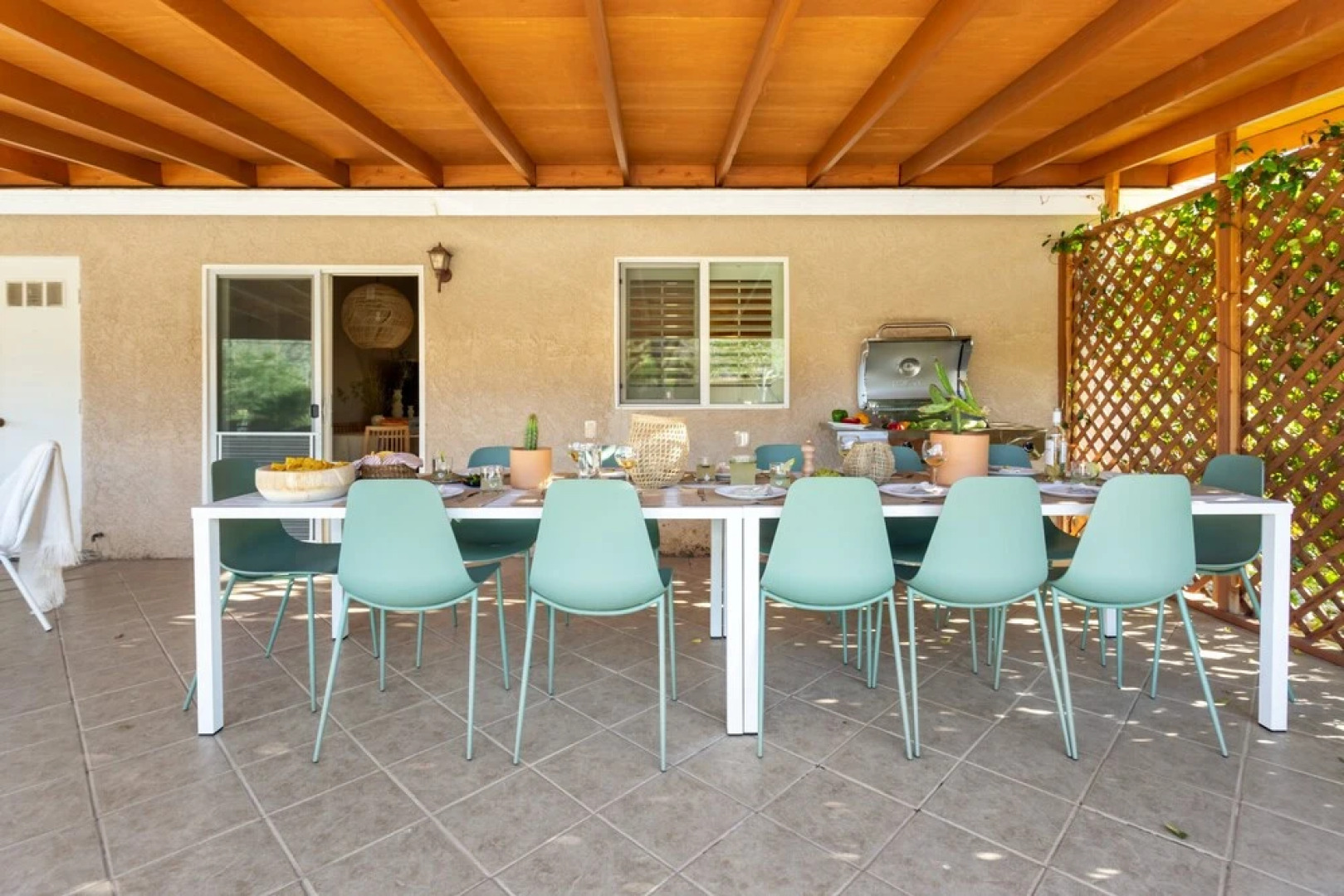 Desert Bloom by Avantstay Incredible Oasis w/ Dreamy Backyard & Patio