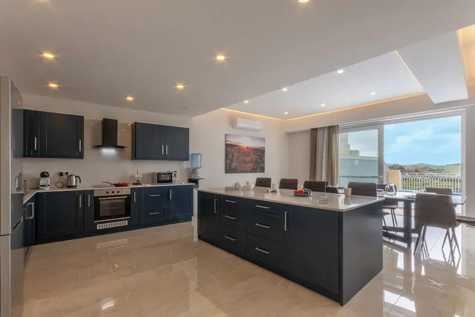 Magnifica Gozitan Villa Pool And Jacuzzi