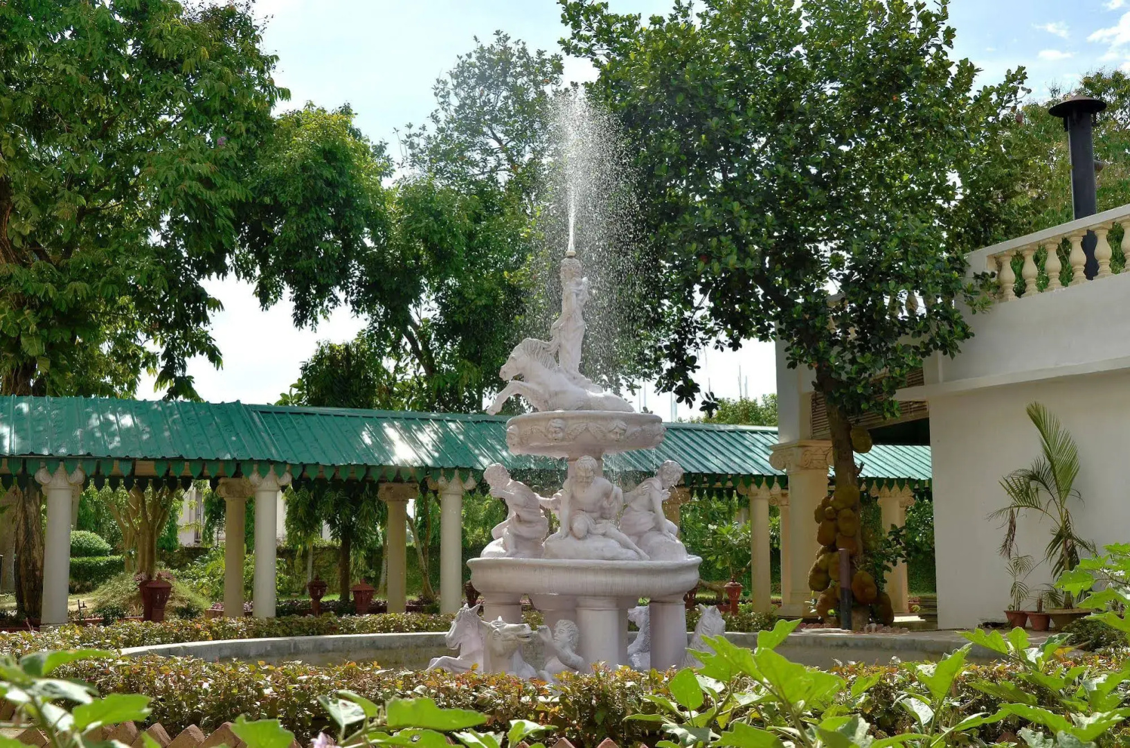 Camellia Hotel, Santiniketan