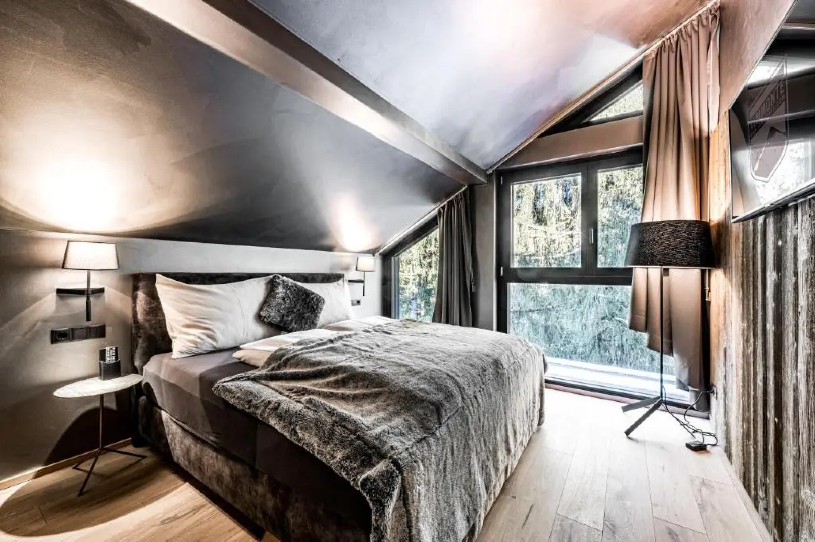 Almmonte Präclarum Suites Design Hotel