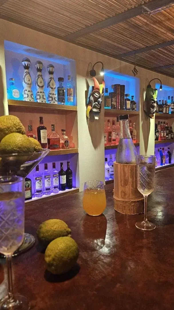 Curiol Boutique Hotel & Lounge