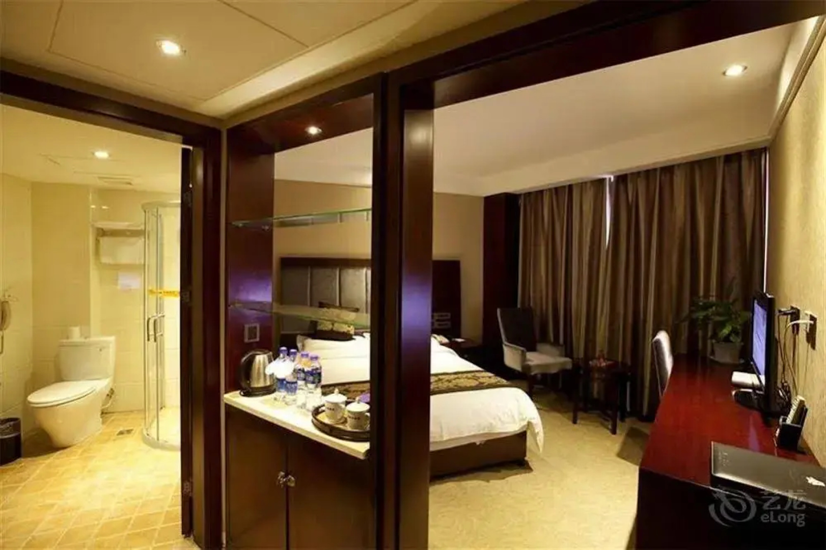 Jinjiang Inn Pinshang Baoji Jing Er Road Train  Station Branch