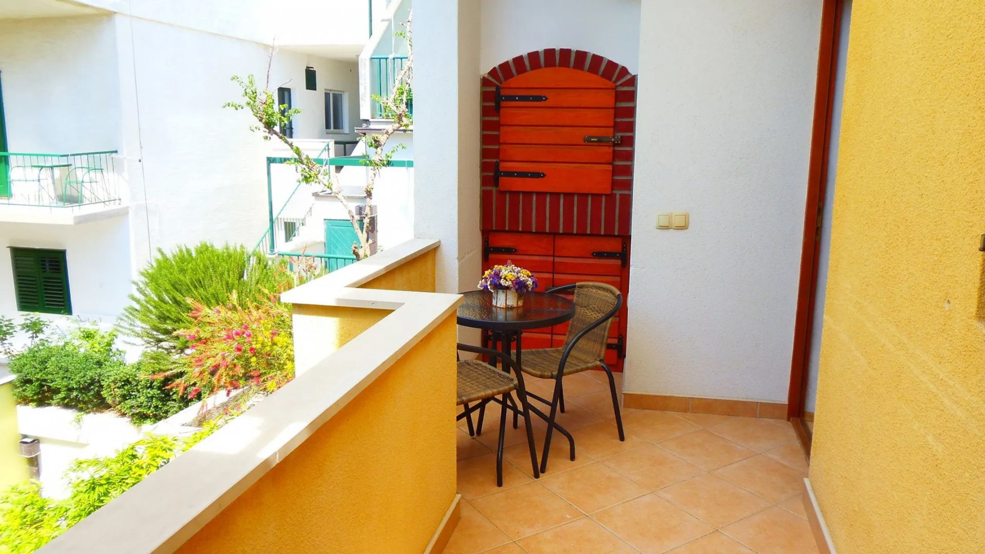 Studio apartment Bor - with great view: SA2Levant Makarska, Riviera Makarska