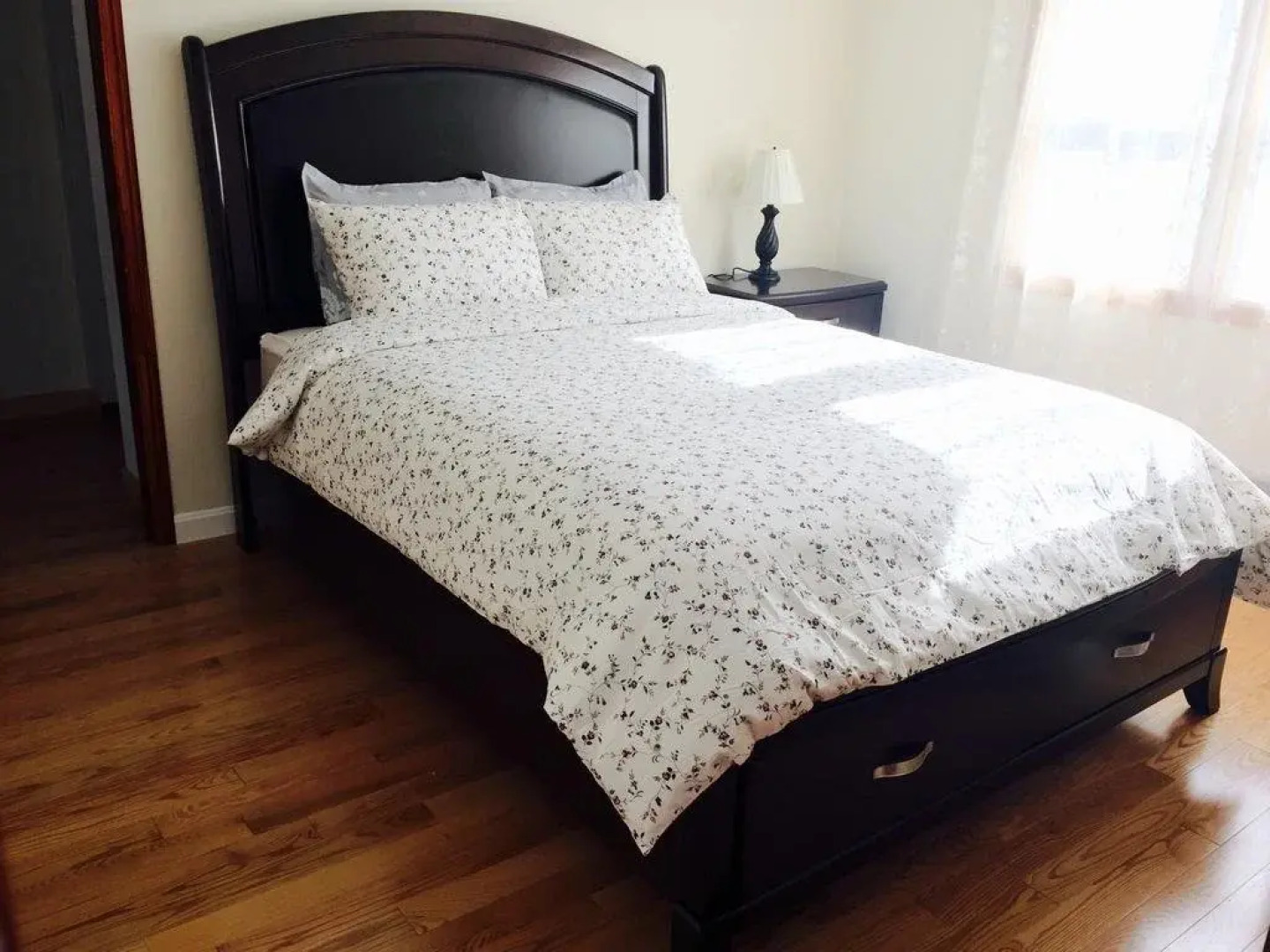 Tranquil House in Cambridge